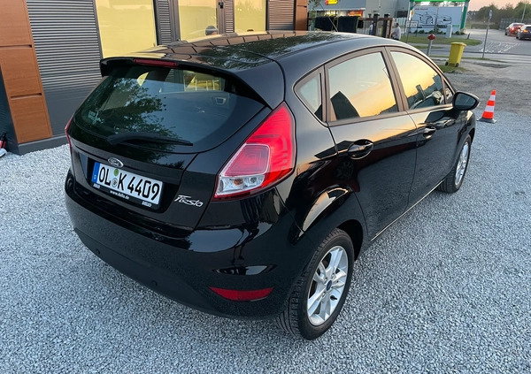 Ford Fiesta cena 28900 przebieg: 221587, rok produkcji 2016 z Swarzędz małe 379